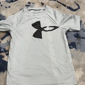 Under Armour Light Gray Athletic Tee with Black Logo
